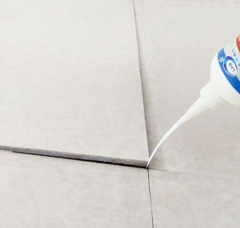 江华瓷砖空鼓维修公司分享卫生间瓷砖脱落的原因可能有以下几点